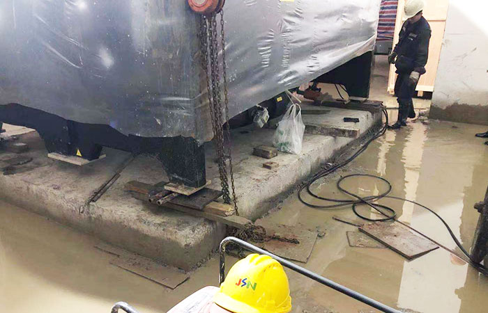 杭州蕭山機(jī)場(chǎng)三期T4航站樓主機(jī)房安裝金諾水泵減震器案例！